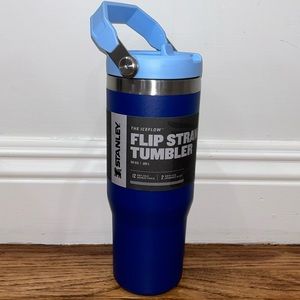 Brand new 30oz flip straw Tumblr